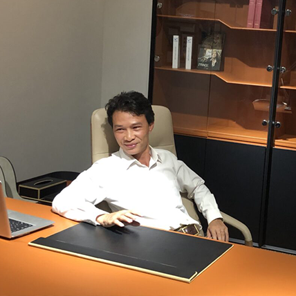 Ông Vũ Tiến Thập