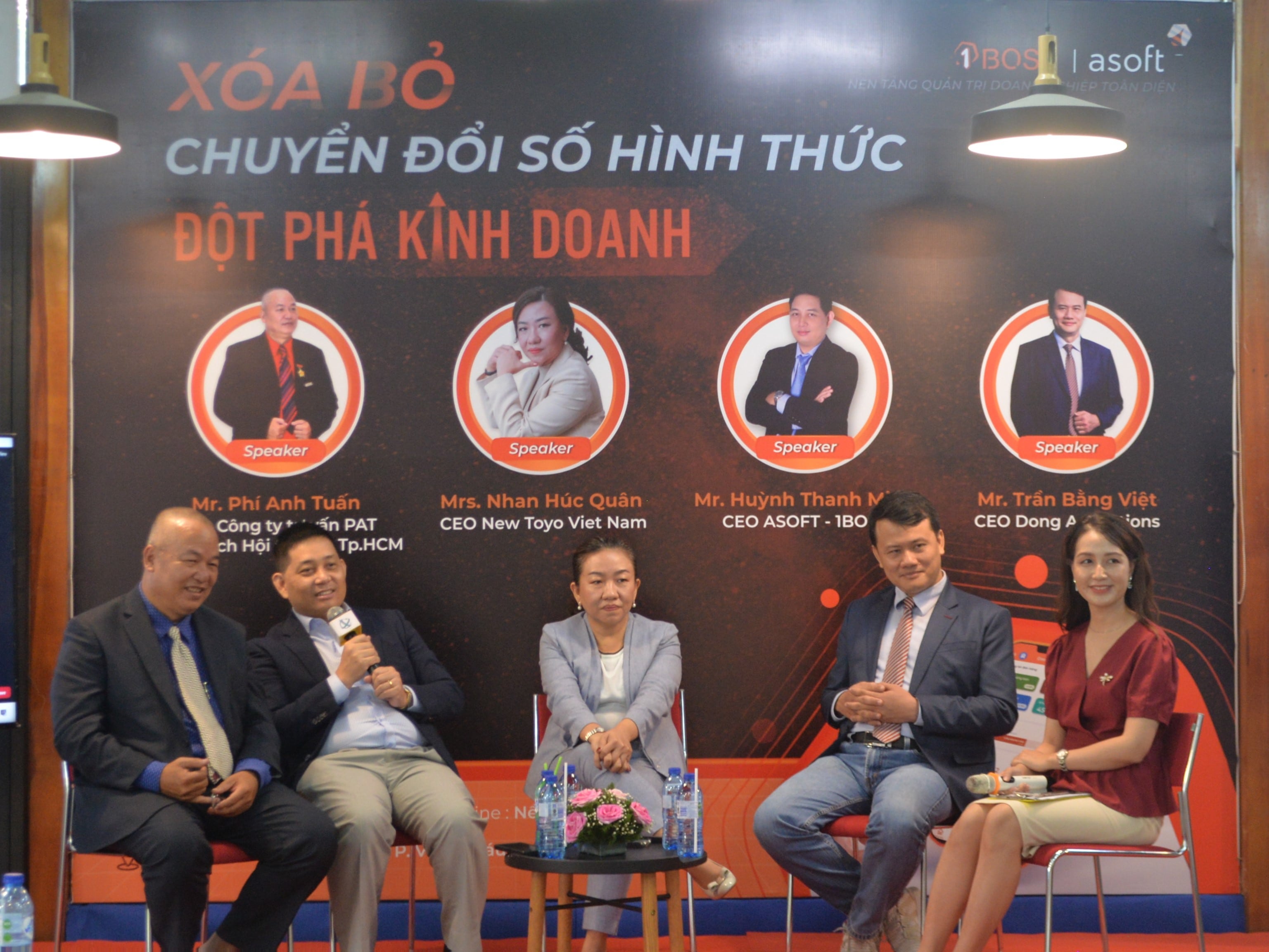 [Sự kiện] Xóa bỏ chuyển đổi số hình thức – Đột phá kinh doanh | Kết thúc thành công