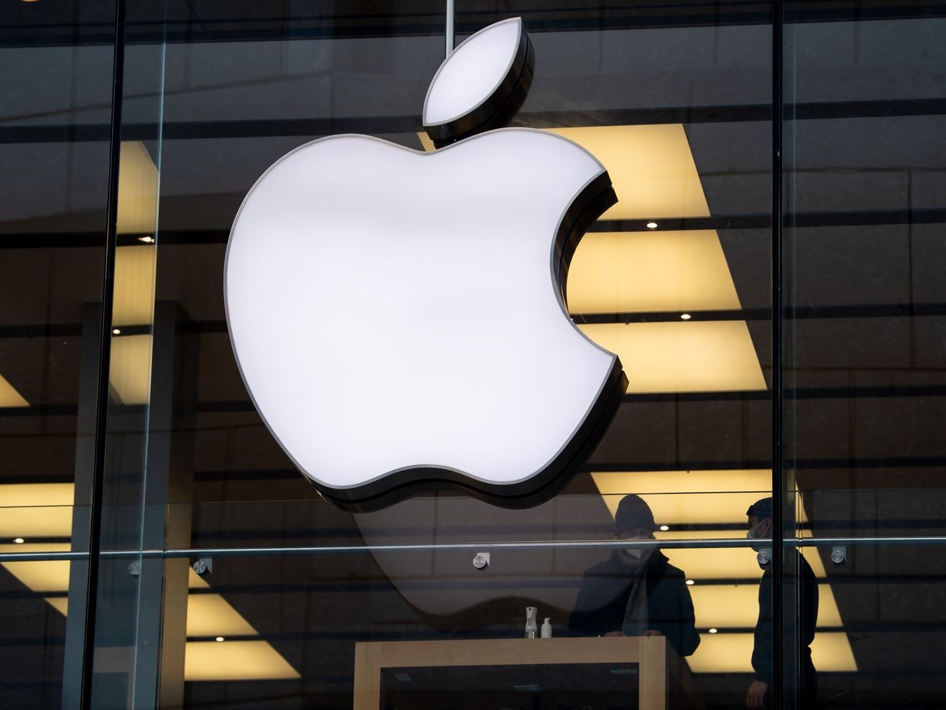 Top 5 ví dụ kinh điển: Phần mềm CRM giúp doanh nghiệp “hóa rồng”